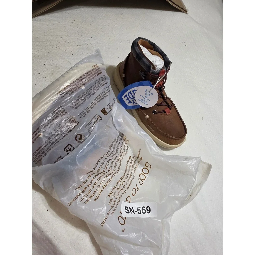 Hey Dude Bradley Y Classic Youth Boots Cognac Water Repellent 42139-21N Size J5